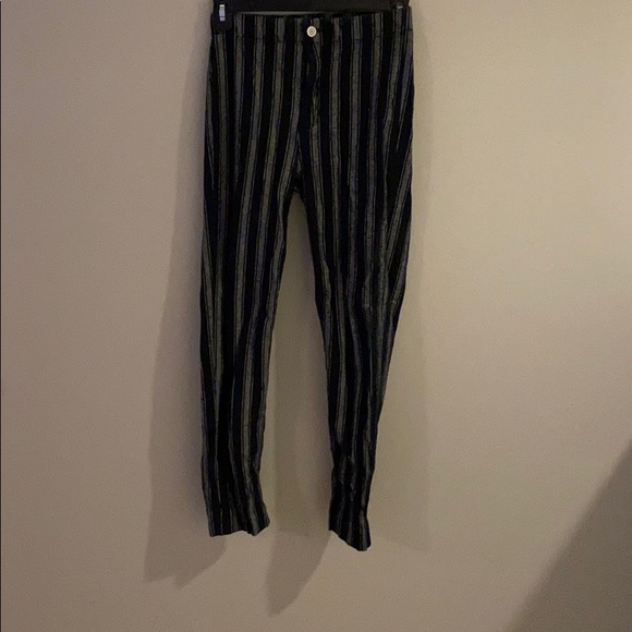 pants - Picture 1 of 3